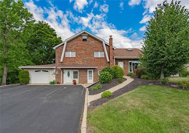 Photo 1 of Sale Pending at 172 Grouse Dr, Bath, PA 18014 | MLS# 781759 | Listing updated on 2026-09-01