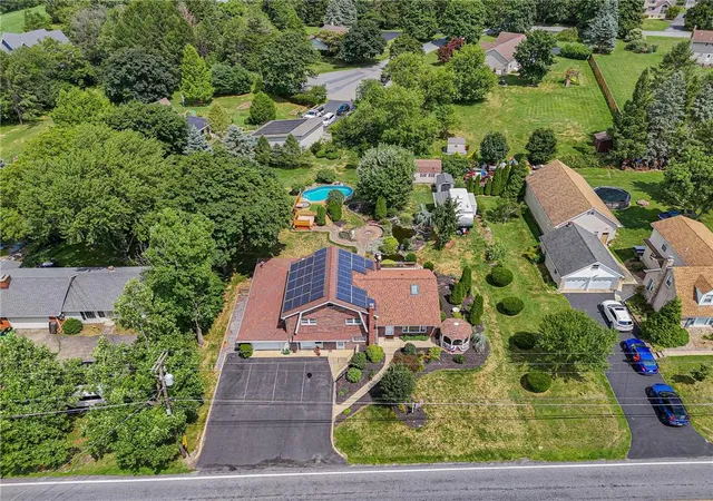 Photo 2 of Sale Pending at 172 Grouse Dr, Bath, PA 18014 | MLS# 781759 | Listing updated on 2026-09-01
