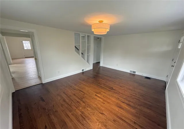 3rd image of 2632 Eldridge Ave, Easton, PA 18045 | MLS# 781765