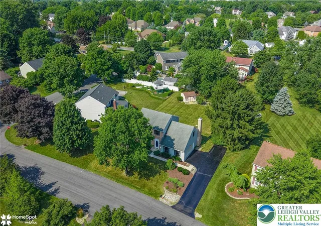 51st image of 142 Aspen Dr, Upper Macungie Twp, PA 18104 | MLS# 781575