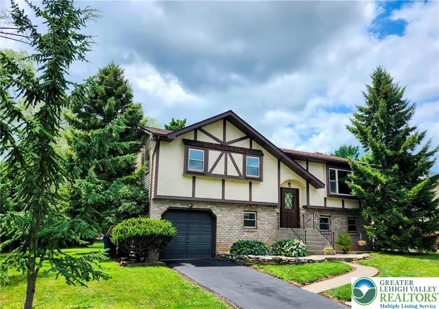 1st image of 1916 Molinaro Dr, Allentown, PA 18104 | MLS# 780800