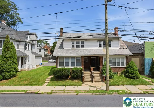 2nd image of 7 E Elizabeth Ave, Bethlehem, PA 18018 | MLS# 781736