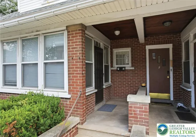 3rd image of 7 E Elizabeth Ave, Bethlehem, PA 18018 | MLS# 781736