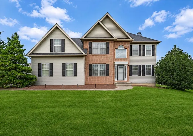 1st image of 413 Quail Dr, Allentown City, PA 18104 | MLS# 781716