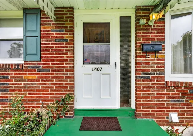 2nd image of 1407 E Livingston St, Allentown City, PA 18109 | MLS# 781844