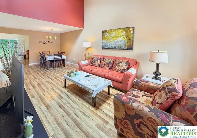 5th image of 5612 Stonecroft Ln, Allentown, PA 18106 | MLS# 781798