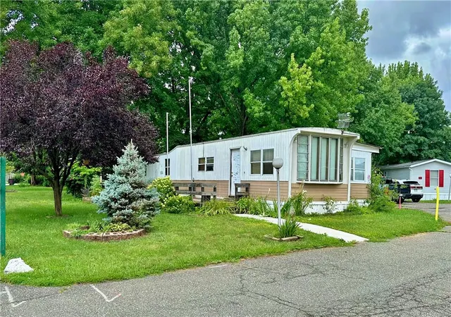 2nd image of 8700 Turkey Ridge Rd, Breinigsville, PA 18031 | MLS# 781868