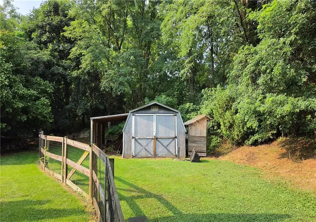 Photo 25 of Single family home for sale at 3733 Viewpoint Ct, Slatington, PA 18080 | MLS# 781794 | Listing updated on 2026-08-03