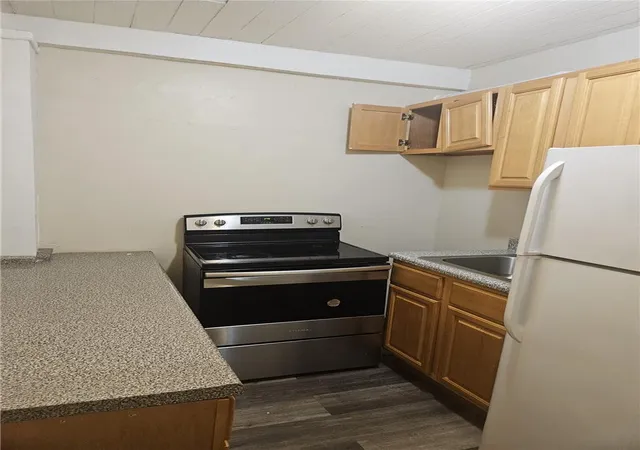 2nd image of 1132 E Susquehanna St, Allentown, PA 18103 | MLS# 781907