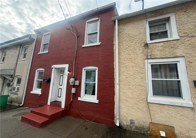 2nd image of 135 Furnace St, Allentown City, PA 18102 | MLS# 781908