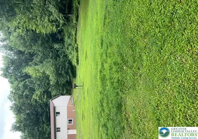 2nd image of 333 Sunrise Terrace Ln, Lehighton, PA 18235 | MLS# 781958