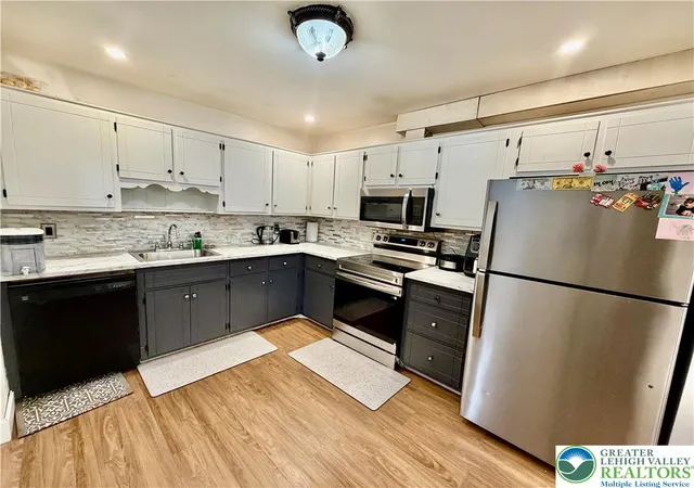 4th image of 4034 Nicole Pl, Easton, PA 18045 | MLS# 781925