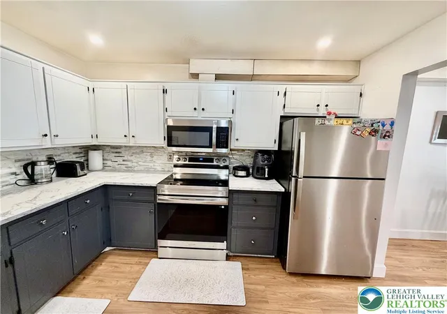 5th image of 4034 Nicole Pl, Easton, PA 18045 | MLS# 781925