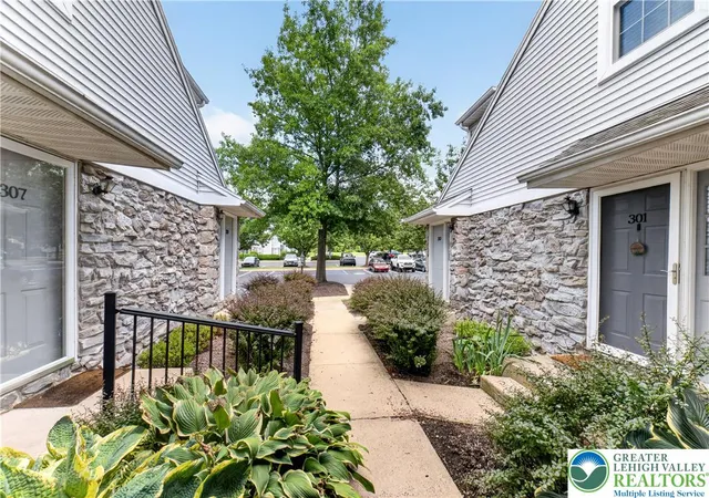 1st image of 306 Mews Dr, Sellersville, PA 18960 | MLS# 781677
