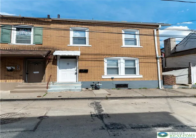 2nd image of 233 N Poplar St, Allentown City, PA 18102 | MLS# 782010
