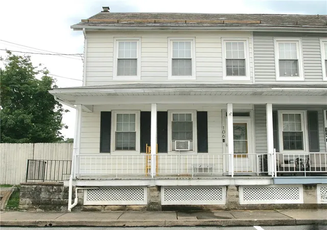 1st image of 106 W 2nd St, Alburtis, PA 18011 | MLS# 781942