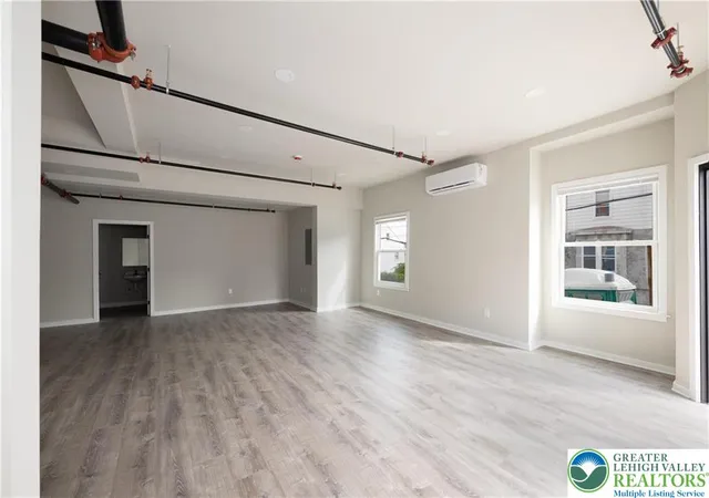 5th image of 1101 Lehigh St, Easton, PA 18042 | MLS# 781978