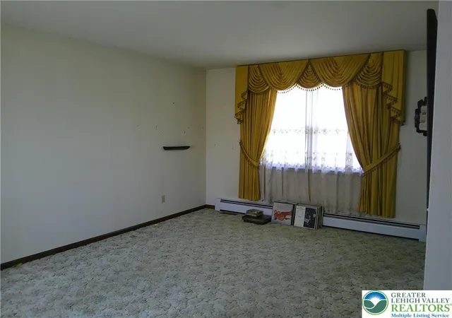 5th image of 901 Apple Blossom Rd, Easton, PA 18040 | MLS# 782080