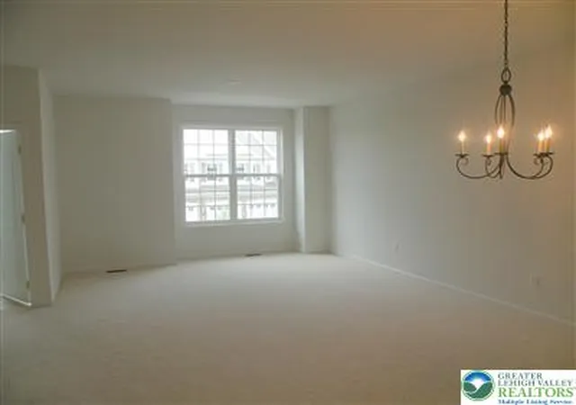 4th image of 4071 Yorktown Rd, Coopersburg, PA 18036 | MLS# 782079