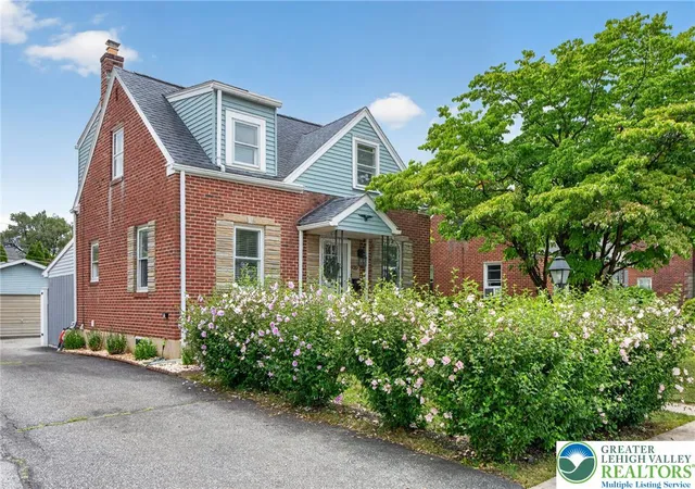 Photo 36 of Single family home for sale at 1920 Fairmont St, Allentown, PA 18109 | MLS# 781912 | Listing updated on 2026-10-05