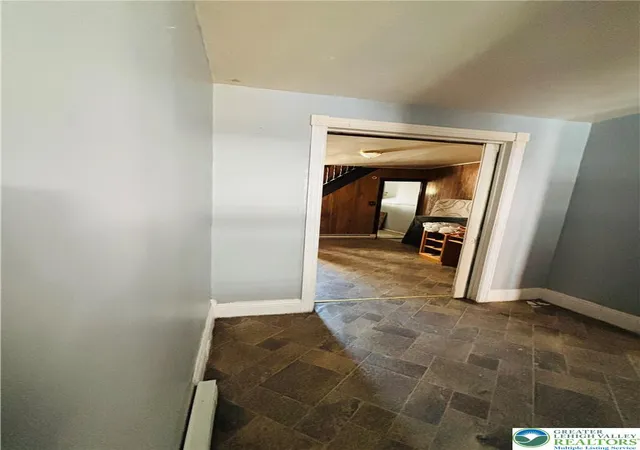 Photo 4 of Townhouse for sale at 620 W Cedar St, Allentown, PA 18102 | MLS# 782107 | Listing updated on 2026-08-04