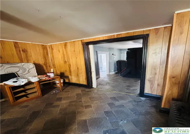 Photo 5 of Townhouse for sale at 620 W Cedar St, Allentown, PA 18102 | MLS# 782107 | Listing updated on 2026-08-04
