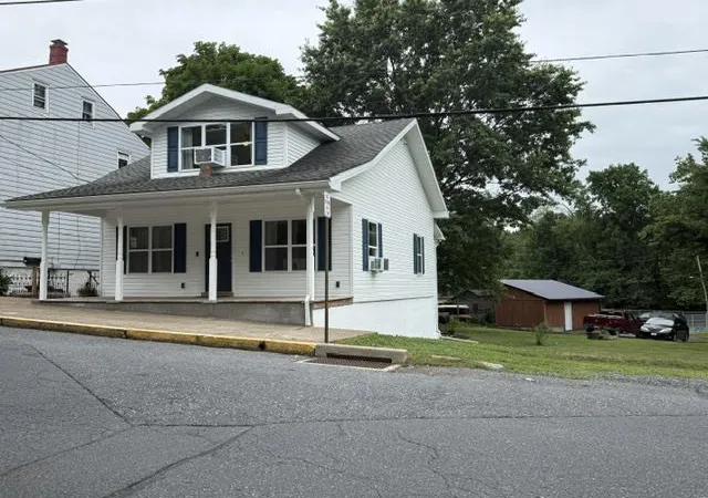 2nd image of 344 Port Clinton Ave, Hamburg, PA 19526 | MLS# 781856