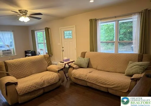 5th image of 344 Port Clinton Ave, Hamburg, PA 19526 | MLS# 781856