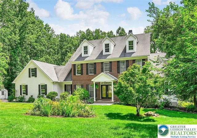 Photo 1 of Single family home for sale at 2475 Woodland Hills Ct, Hellertown, PA 18055 | MLS# 781412 | Listing updated on 2026-08-05