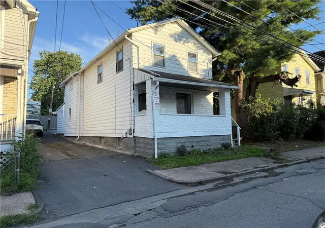 1st image of 18 Hutson St, Wilkes Barre, PA 18703 | MLS# 782147