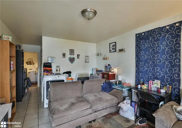 4th image of 217 Pen Argyl St, Pen Argyl, PA 18072 | MLS# 782008