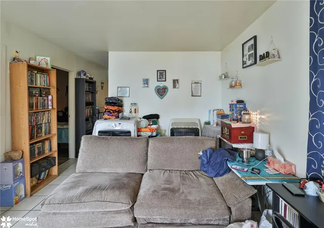 5th image of 217 Pen Argyl St, Pen Argyl, PA 18072 | MLS# 782008