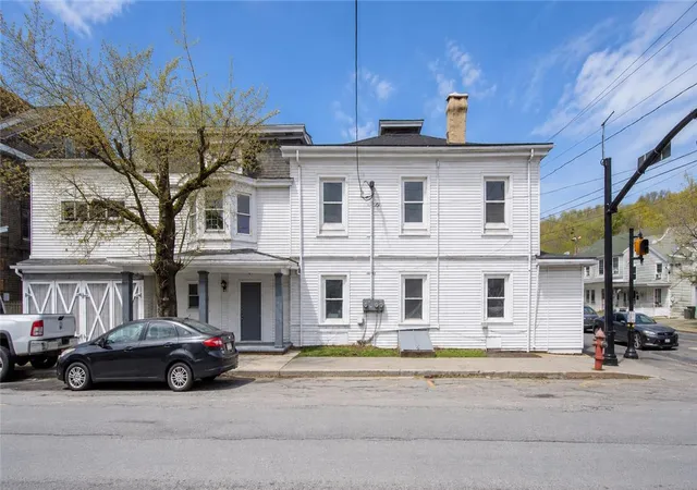 4th image of 400 Pine St, Tamaqua, PA 18252 | MLS# 782195