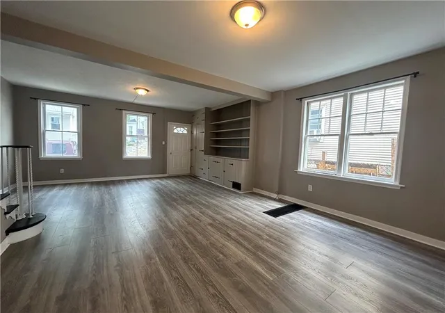 3rd image of 110 Front St, Catasauqua, PA 18032 | MLS# 782215