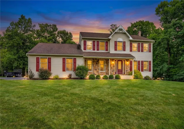 Photo 2 of Single family home for sale at 154 Red Oak Ln, Bangor, PA 18013 | MLS# 782193 | Listing updated on 2026-08-30