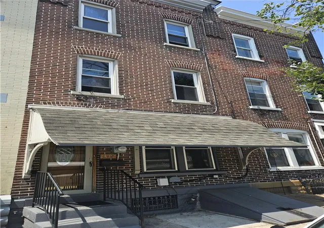 1st image of 132 N 2nd St, Allentown, PA 18101 | MLS# 782171