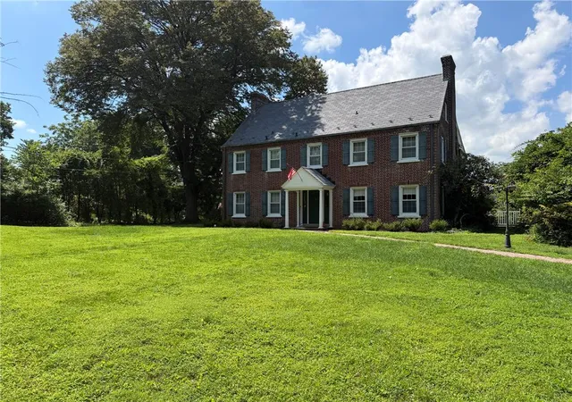 Photo 1 of Single family home for sale at 1841 Main St, Bethlehem, PA 18017 | MLS# 782304 | Listing updated on 2026-08-28
