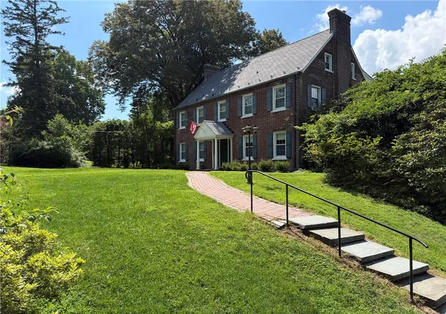 Photo 2 of Single family home for sale at 1841 Main St, Bethlehem, PA 18017 | MLS# 782304 | Listing updated on 2026-08-28