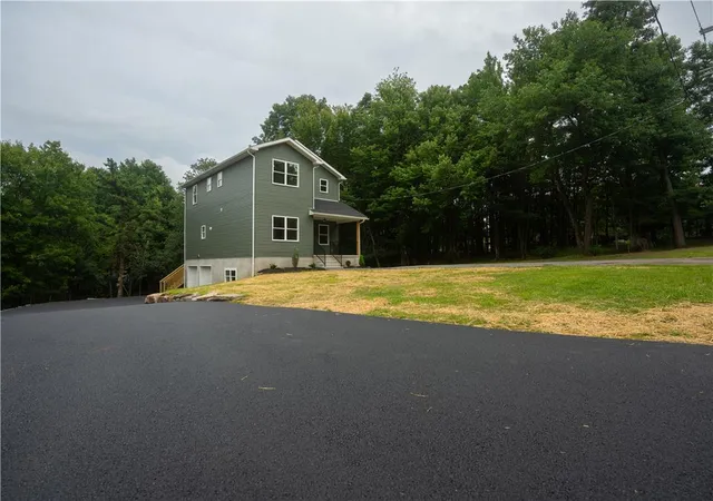 Photo 15 of Manufactured home for sale at 2682 Long Pond Rd, Tobyhanna Twp, PA 18334 | MLS# 782293 | Listing updated on 2026-08-27