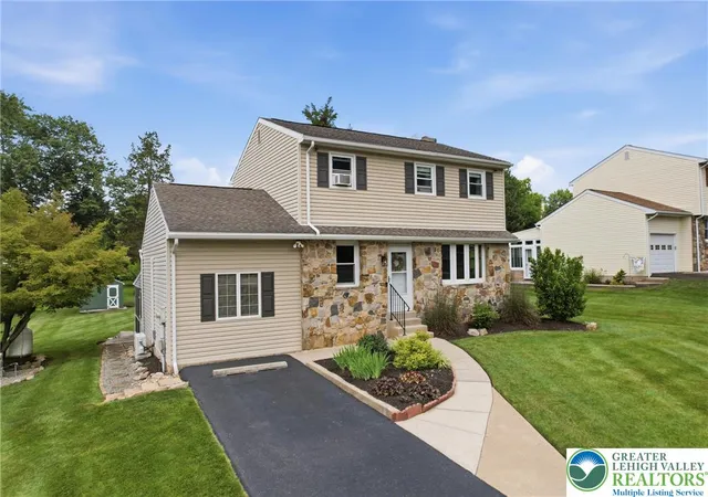 Photo 1 of Sale Pending at 1385 Woodmere Rd, Pottstown, PA 19464 | MLS# 782024 | Listing updated on 2026-08-27