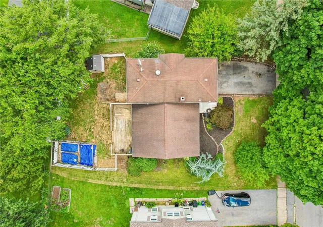 Photo 48 of Sale Pending at 2428 Nottingham Rd, Bethlehem, PA 18017 | MLS# 782575 | Listing updated on 2026-08-29