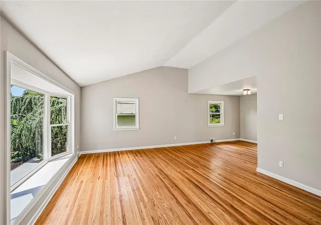 Photo 5 of Sale Pending at 2428 Nottingham Rd, Bethlehem, PA 18017 | MLS# 782575 | Listing updated on 2026-08-29