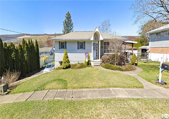 Photo 1 of Sale Pending at 104 Mackie Ln, Taylor, PA 18517 | MLS# 782608 | Listing updated on 2026-09-01