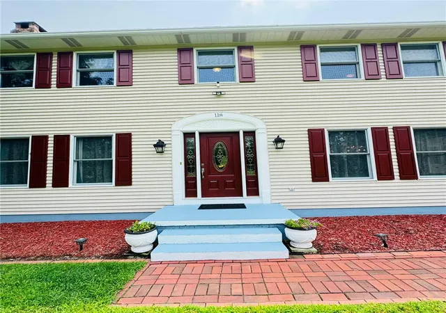 Photo 5 of Single family home for sale at 118 Crabapple Ln, East Stroudsburg, PA 18301 | MLS# 782650 | Listing updated on 2026-08-27