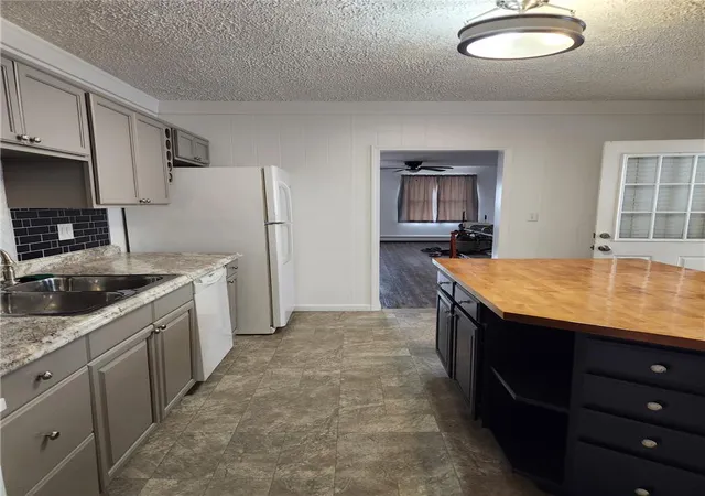 Photo 3 of Single family home for sale at 388 S 2nd Street, Lehighton, PA 18235 | MLS# 782013 | Listing updated on 2026-09-01