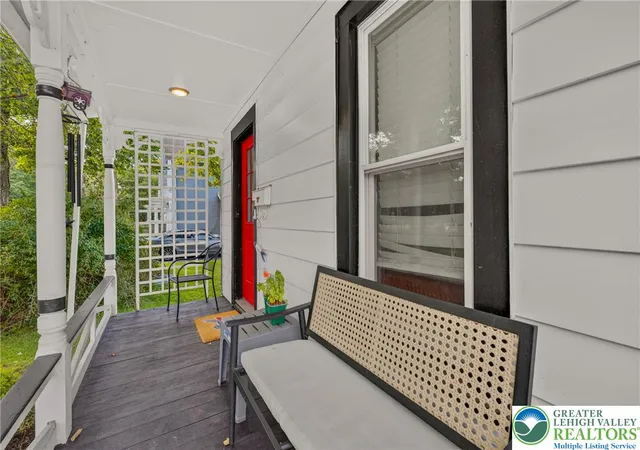 Photo 3 of Single family home for sale at 432 Birch St, East Stroudsburg, PA 18301 | MLS# 782818 | Listing updated on 2026-08-28