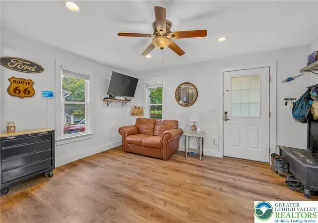 Photo 4 of Sale Pending at 432 Birch St, East Stroudsburg, PA 18301 | MLS# 782818 | Listing updated on 2026-09-28