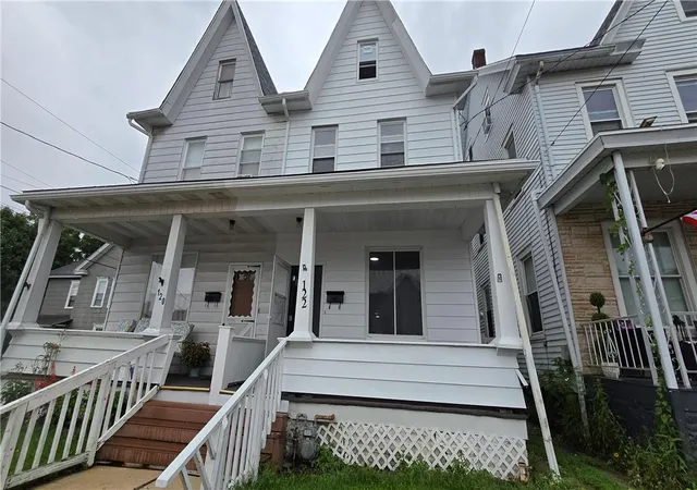 Photo 2 of Sale Pending at 122 N 4th Street, Lehighton, PA 18235 | MLS# 782995 | Listing updated on 2026-08-28