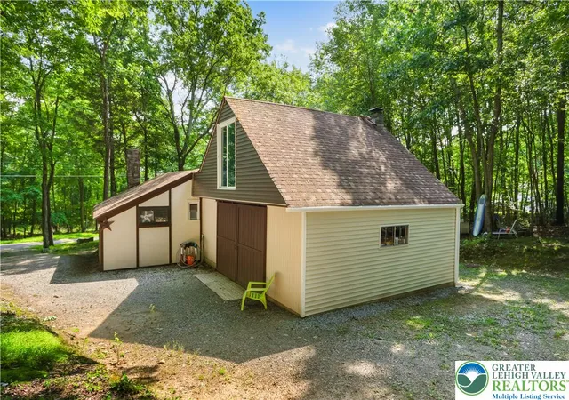 Photo 2 of Sale Pending at 9387 Sherwood Dr, Kunkletown, PA 18058 | MLS# 783000 | Listing updated on 2026-09-01
