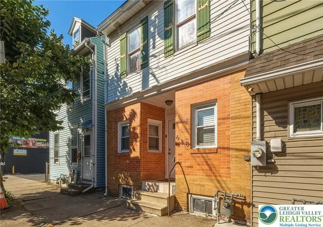 Photo 2 of Sale Pending at 638 N 2nd Street, Allentown, PA 18102 | MLS# 782951 | Listing updated on 2026-08-29